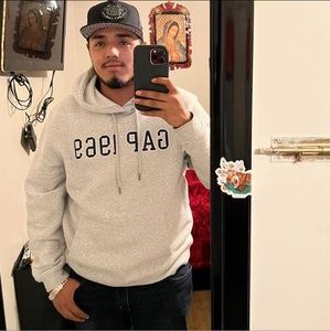 Meet your Posher, Pedro